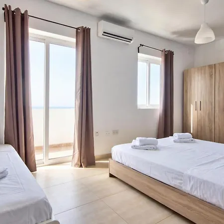 Appartement Delfin Court 2bd & Penthouse Close To Promenade *
