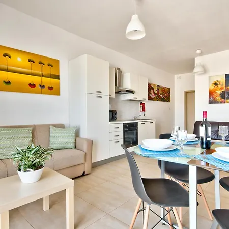 公寓 Delfin Court 2bd & Penthouse Close To Promenade