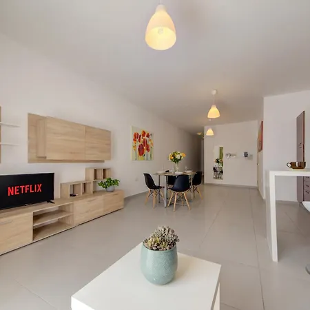 Appartement Delfin Court 2bd & Penthouse Close To Promenade *